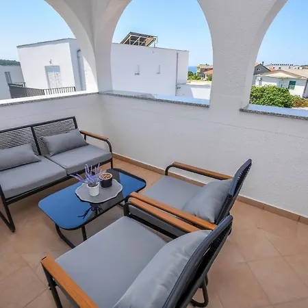 Apartments Antea Apartment